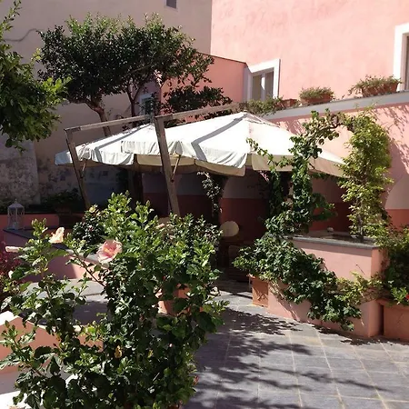 Hotel 'a Sciulia