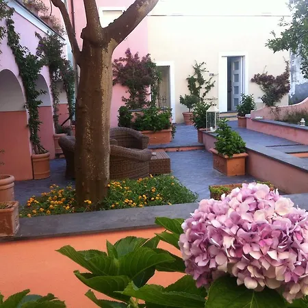 'a Sciulia Otel